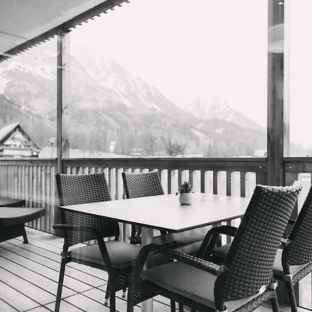 Chalet Village By Apart4You Ramsau am Dachstein Exteriör bild